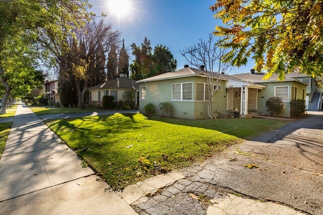 217 N Electric Ave