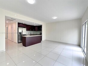 13740 SW 259th St in Naranja, FL - Building Photo - Building Photo