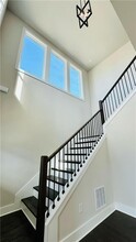 1213 Waterfall Ct in Cumming, GA - Foto de edificio - Building Photo