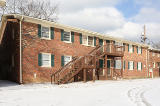 Stone Bridge Apartments in Lexington, KY - Building Photo - Building Photo