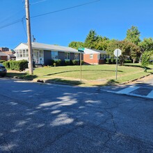 1204 Greenville Ave in Richmond, VA - Building Photo - Building Photo