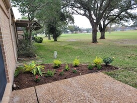 406 Fox Briar Ln in Sugar Land, TX - Building Photo