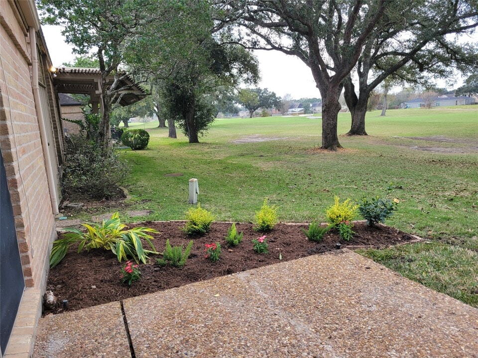 406 Fox Briar Ln in Sugar Land, TX - Building Photo