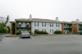 Magnolia Square in Nashville, TN - Foto de edificio - Building Photo