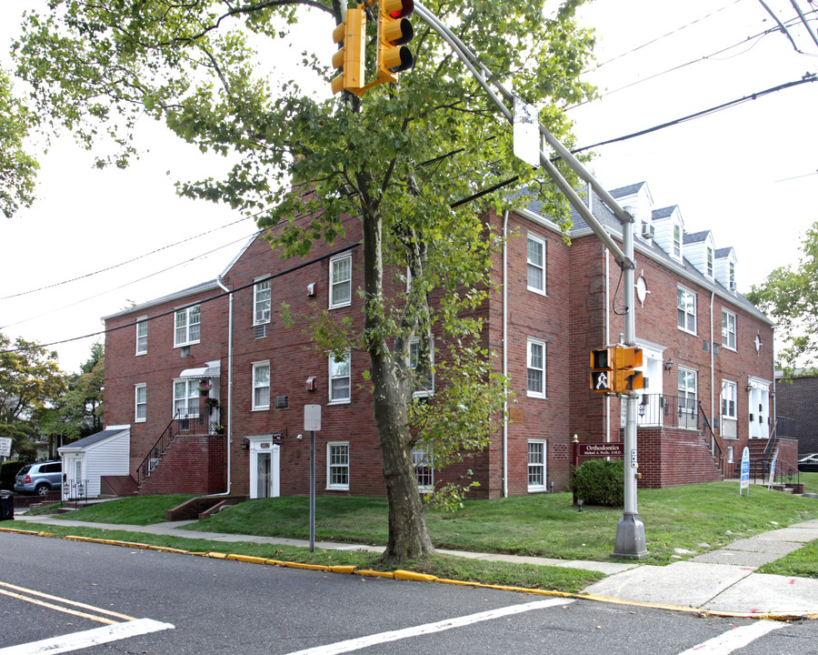 The Grand Imperial in Hasbrouck Heights, NJ - Building Photo