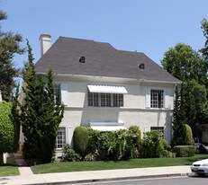 154-156 Spalding Dr in Beverly Hills, CA - Building Photo