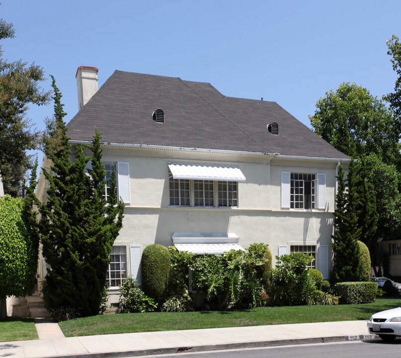 154-156 Spalding Dr in Beverly Hills, CA - Building Photo