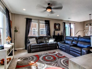 16426 Zuni Pl in Broomfield, CO - Foto de edificio - Building Photo