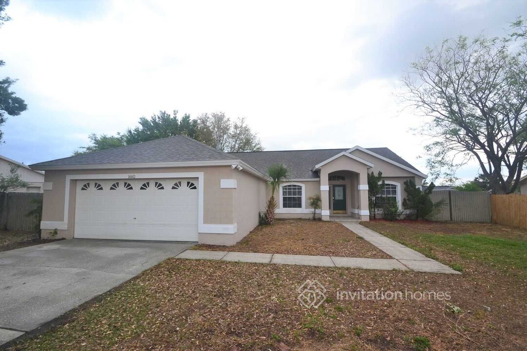 14442 Indian Ridge Trail in Clermont, FL - Foto de edificio