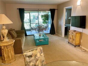 28120 Pine Haven Way in Bonita Springs, FL - Building Photo - Building Photo