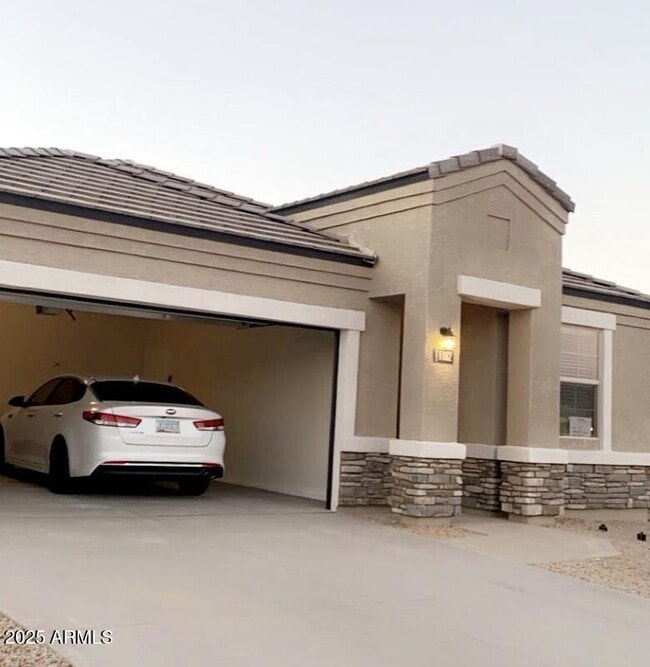 property at 1182 E Tyler Ln