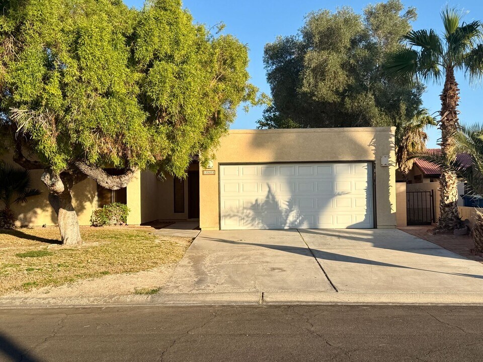 10603 S Vía Salida in Yuma, AZ - Building Photo