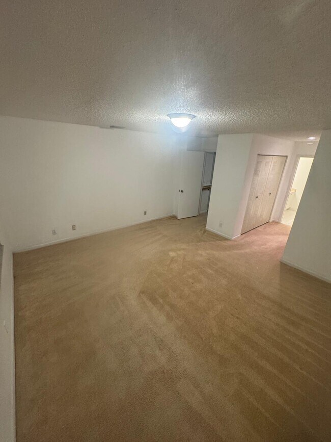 1734 W Sanderling Ln in Fort Pierce, FL - Building Photo - Building Photo