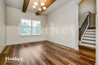 215 Cheshire Dr in Griffin, GA - Building Photo - Building Photo