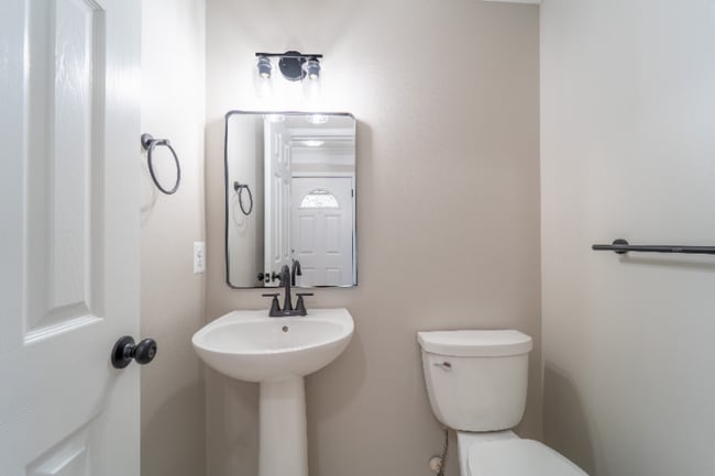 11579 Bertram St in Woodbridge, VA - Building Photo - Building Photo