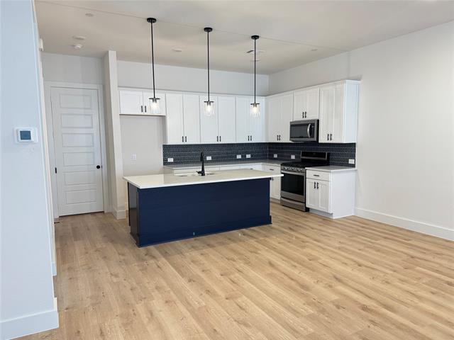 property at 1313 Eureka Spgs St