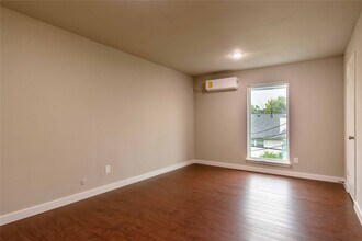 11927 Beechnut St in Houston, TX - Building Photo - Building Photo