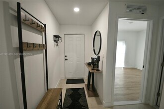 1339 NW 2nd Ln in Florida City, FL - Building Photo - Building Photo