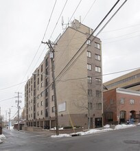 Burrowes Corner in State College, PA - Foto de edificio - Building Photo