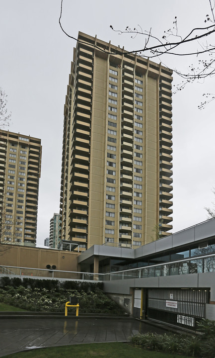 Burnaby Centre in Burnaby, BC - Building Photo