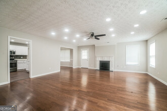 211 Arbor Creek Dr in Dallas, GA - Building Photo - Building Photo
