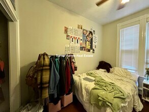 719 Parker St, Unit 2 in Boston, MA - Building Photo - Building Photo