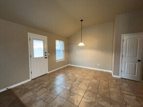 203 Sladecek Dr in Killeen, TX - Building Photo - Building Photo