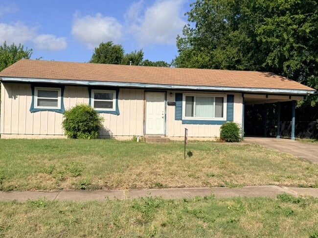 property at 1308 Greenwood Ave