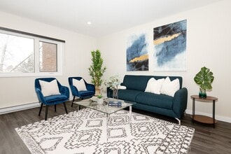 Adsum Gardens in Winnipeg, MB - Building Photo - Building Photo