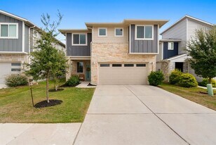 7904 Linda Michelle Ln in Austin, TX - Building Photo