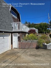 1020 2nd St in Tillamook, OR - Building Photo - Building Photo