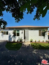 20841 Community St in Los Angeles, CA - Building Photo - Building Photo
