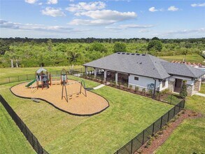 3258 Autumn Rock Dr in Zephyrhills, FL - Building Photo - Building Photo