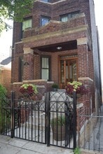 3018 S Union Ave, Unit 1 in Chicago, IL - Building Photo - Building Photo