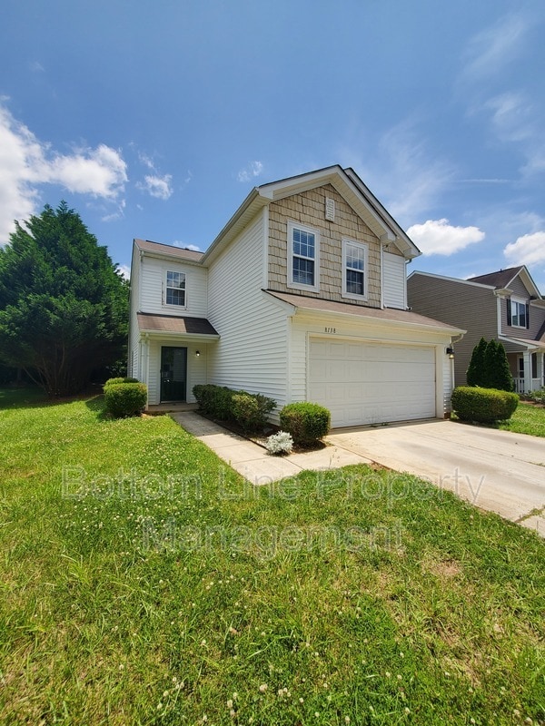 8138 Belmont Stables Dr in Charlotte, NC - Building Photo - Building Photo