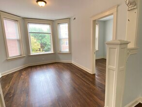 2765 W Francis Pl in Chicago, IL - Building Photo - Building Photo
