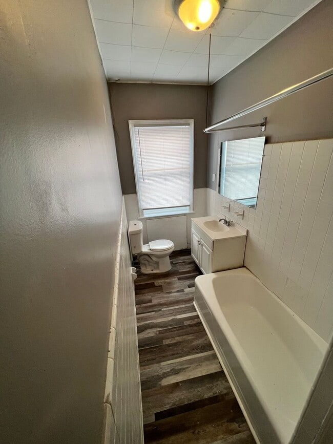 property at 440 N Gross St