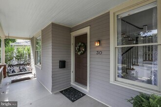 30 Vandeventer Ave in Princeton, NJ - Building Photo - Building Photo