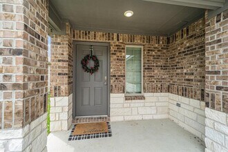 22435 Forest Gorge Ln in Spring, TX - Building Photo - Building Photo