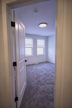 12135-12146 46 St NW in Edmonton, AB - Building Photo - Building Photo