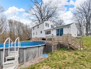 320 Bakerdale Rd in Rochester, NY - Building Photo - Building Photo