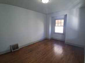 28 S Virginia Ave in Danville, IL - Building Photo - Building Photo