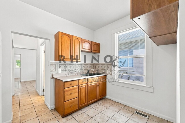property at 926 Binford St