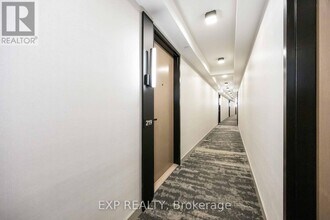 30 Tretti Wy in Toronto, ON - Building Photo - Building Photo