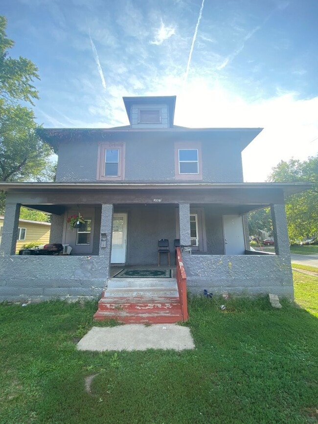 property at 3003 Cambridge St