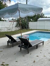 2057 NE Ridge Ave in Jensen Beach, FL - Building Photo - Building Photo