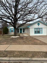 503 Orchard St in Cedar Park, TX - Building Photo