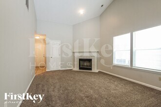 2283 Layton Park Dr in Indianapolis, IN - Building Photo - Building Photo