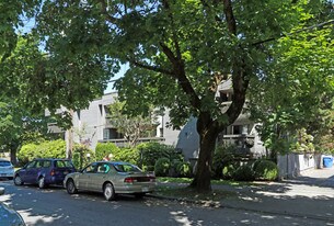 KARMA ROSE in Vancouver, BC - Building Photo