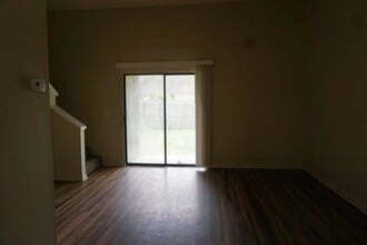 8360 Pineverde Ln in Jacksonville, FL - Building Photo - Building Photo
